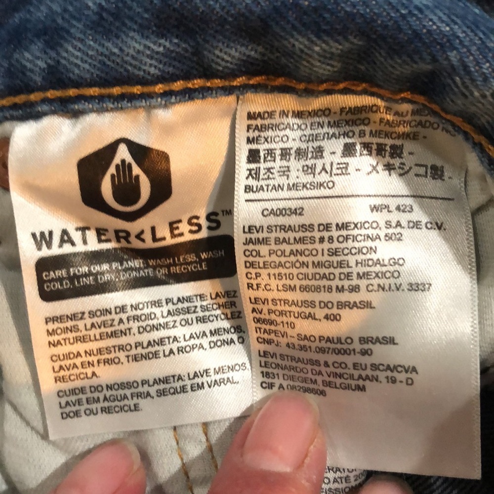 Levis Button Fly 501’s Distressed! - image 7